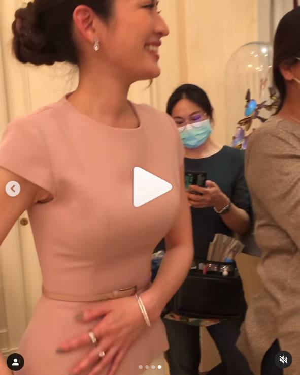 แอฟ ทักษอร