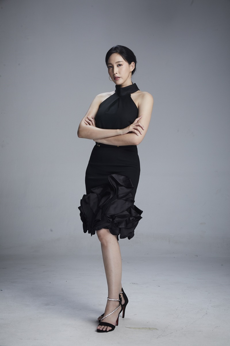 พิศวาสข้ามภพ เฌอเบลล์ ลัลณ์ลลิน