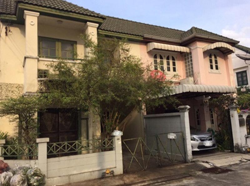 รีโนเวททาวน์เฮ้าส์