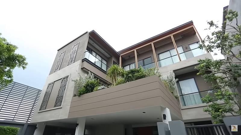 นิกกี้ ณฉัตร, ก้อย อรัชพร