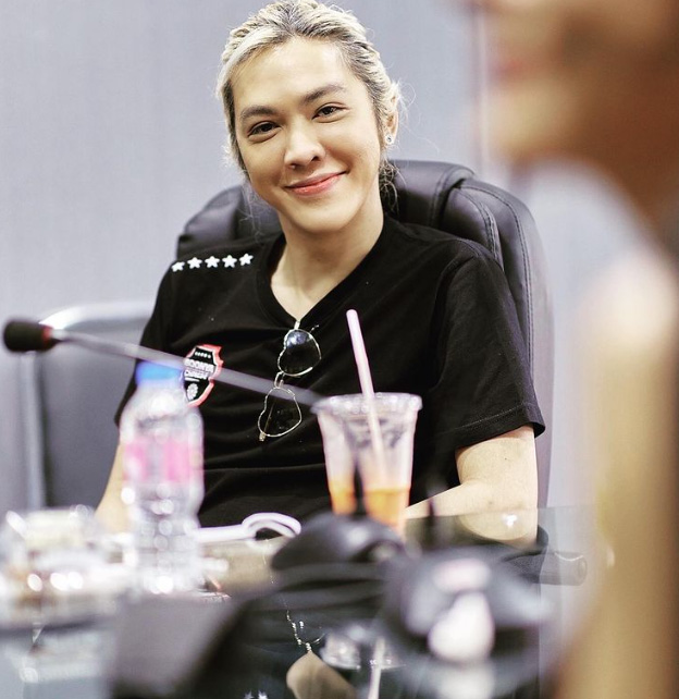 ดัง พันกร