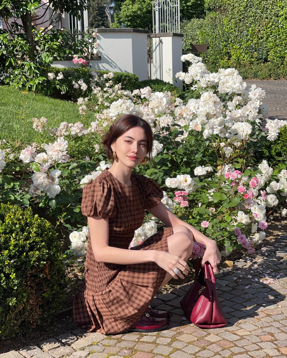 ออร่าพุ่ง ! ใหม่ ดาวิกา เซลฟี่ประกบ จางหลิงเฮ่อ พระเอกจีน เฟรมลูกรักพระเจ้า