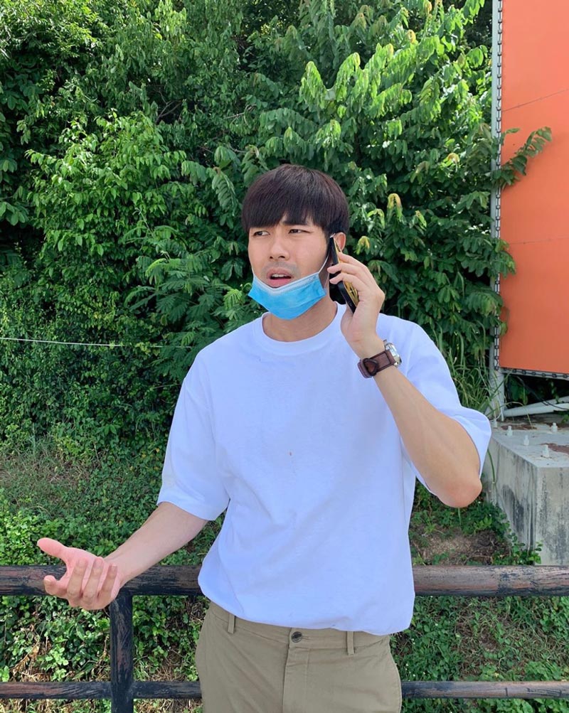 หน่อง ธนา