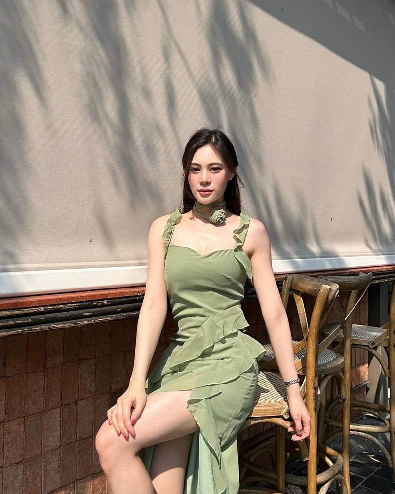 หยิน ฝันดาว แบ้สกุล