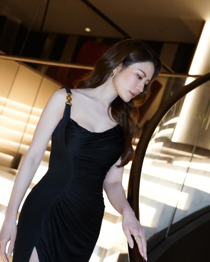 แอฟ ทักษอร