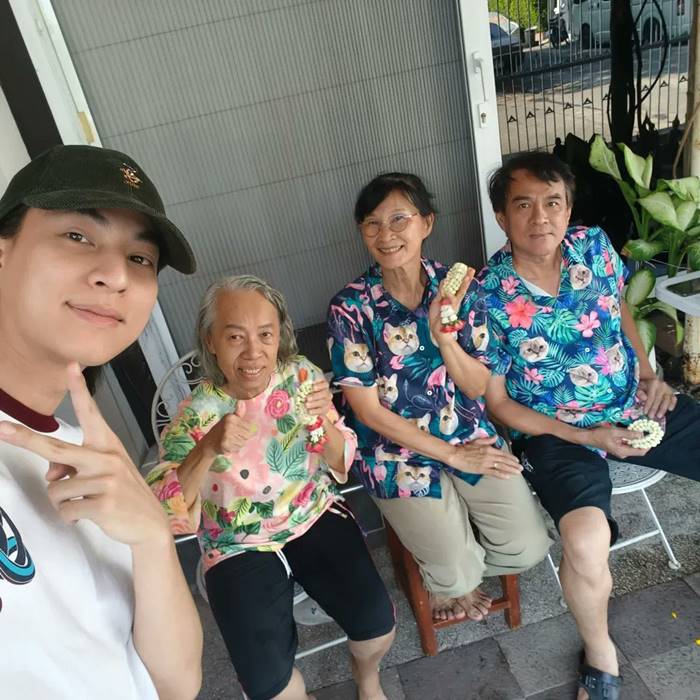 กลัฟ คณาวุฒิ 