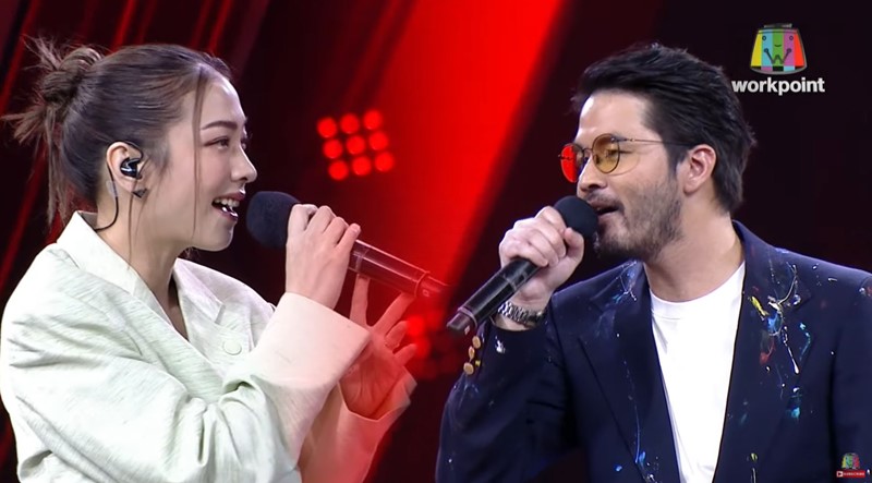 ร้องข้ามกำแพง