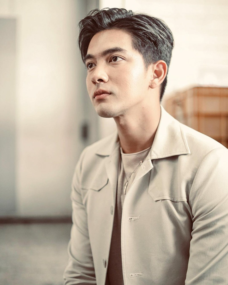 เข้ม หัสวีร์