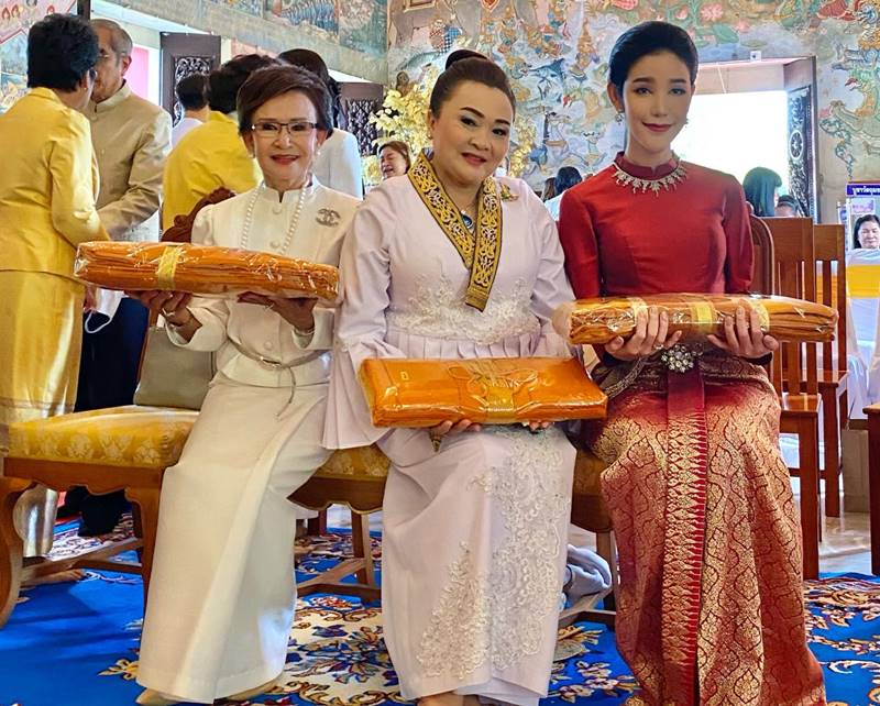 หมวย โซฮอท