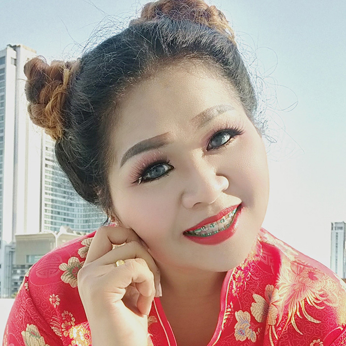 เจ๊ทรงหิว เน็ตไอดอล