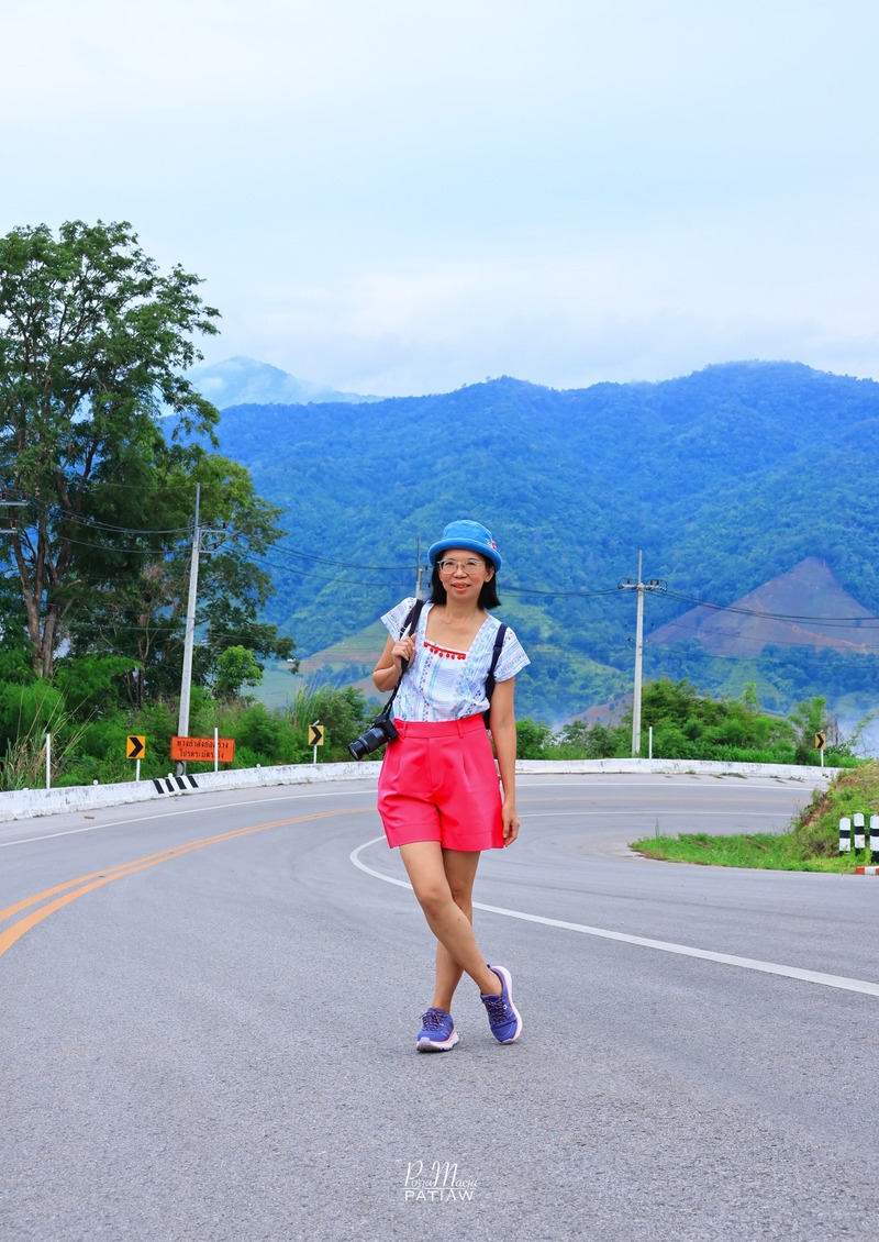 ถนนเลข 9 ภูเก้าง้อม 