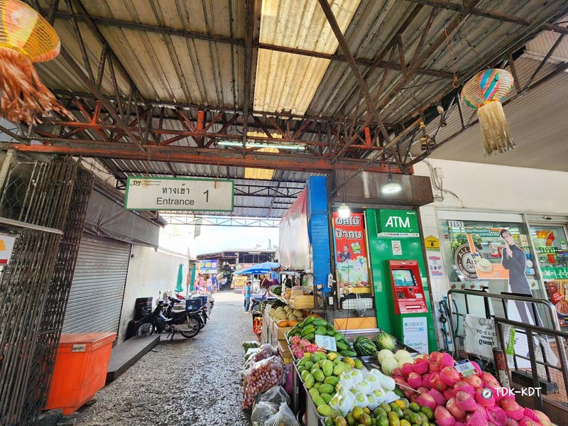 กาดต้นพยอม