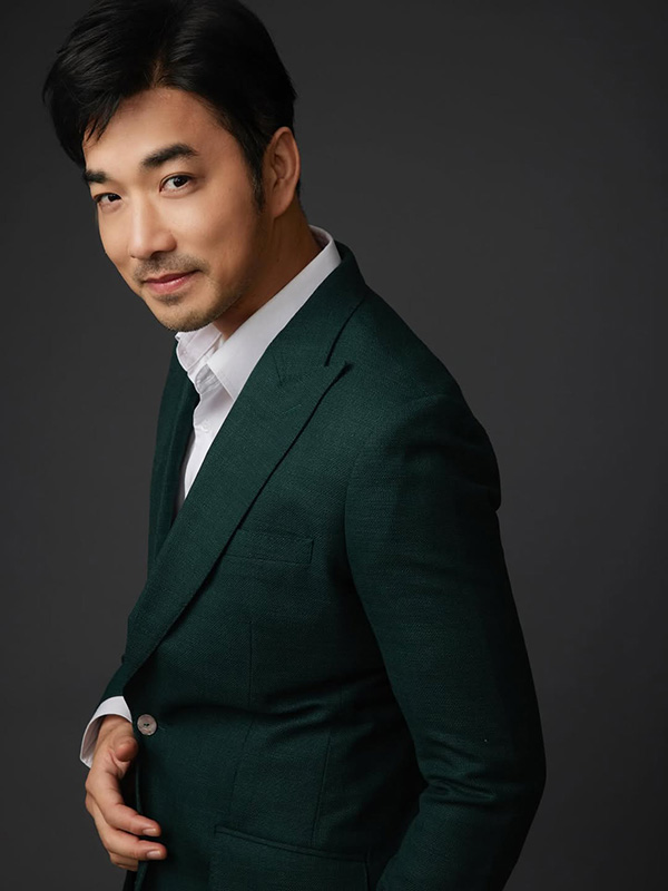 เจมส์ เรืองศักดิ์