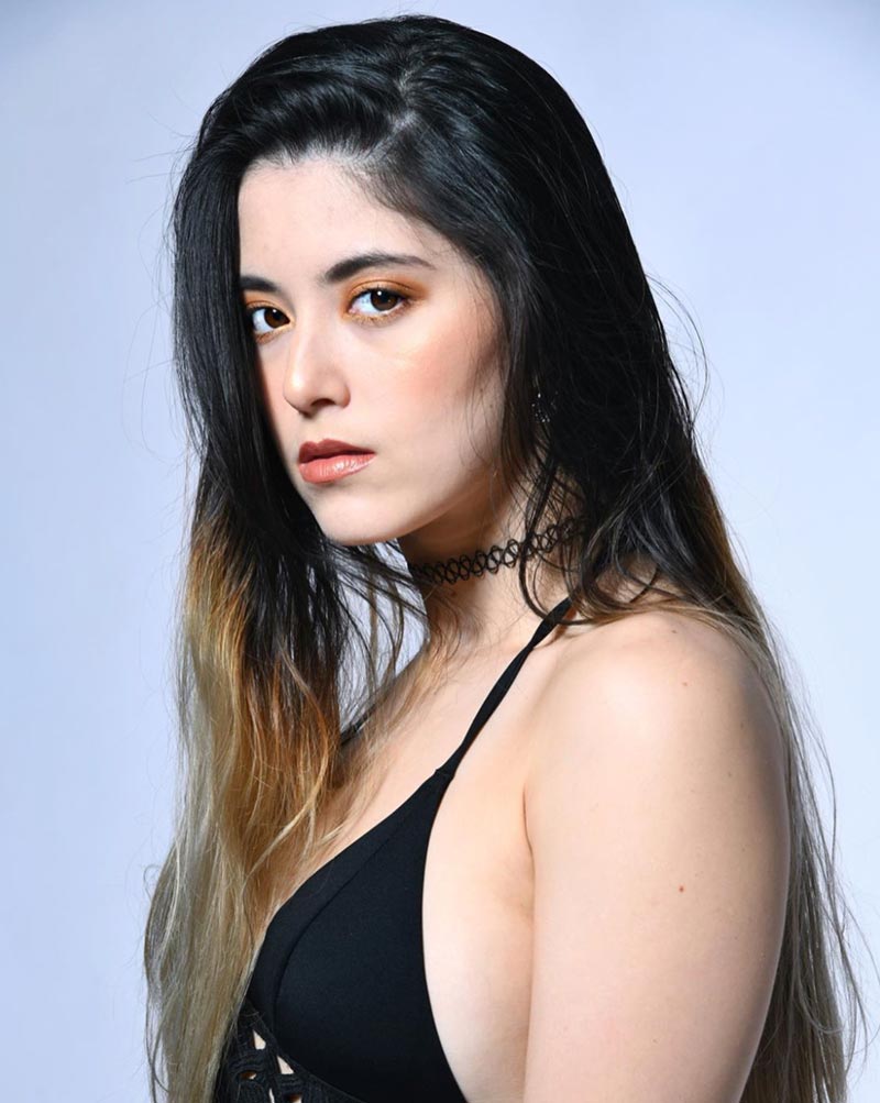 โซฟี่ อัปสรสิริ