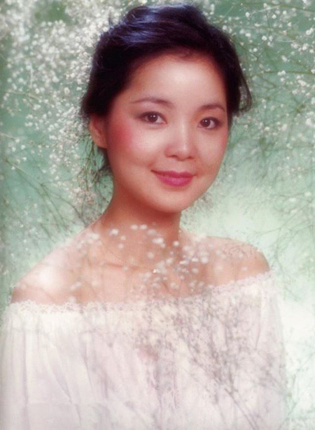  เติ้งลี่จวิน