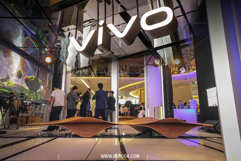 vivo Bangkok วีโว่ แฟลกชิป สโตร์