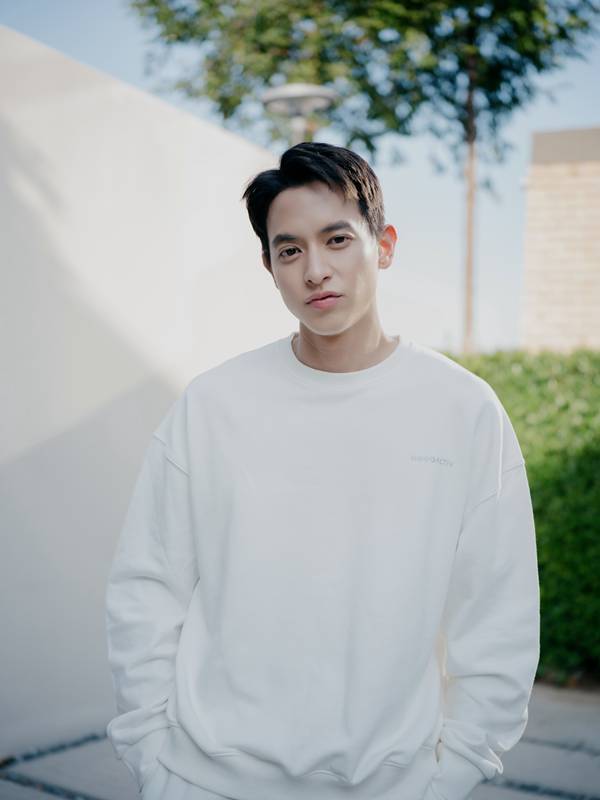 แอน ทองประสม อวดภาพวิ่งกับ เจมส์ จิรายุ