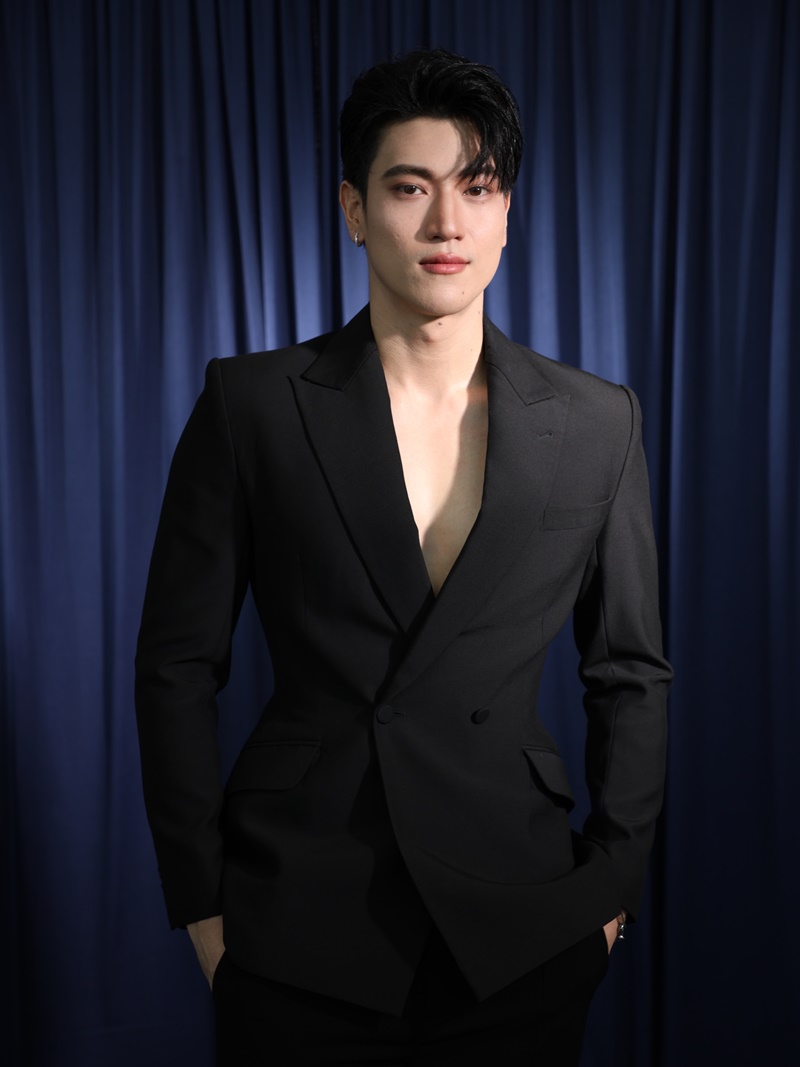 อิน จักราสินธุ์ ผลงาน