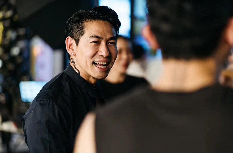  ดีเจเพชรจ้า 