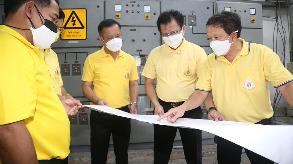 MEA ระดมติดตั้งระบบไฟฟ้า รพ.สนามใต้ร่มพระบารมี