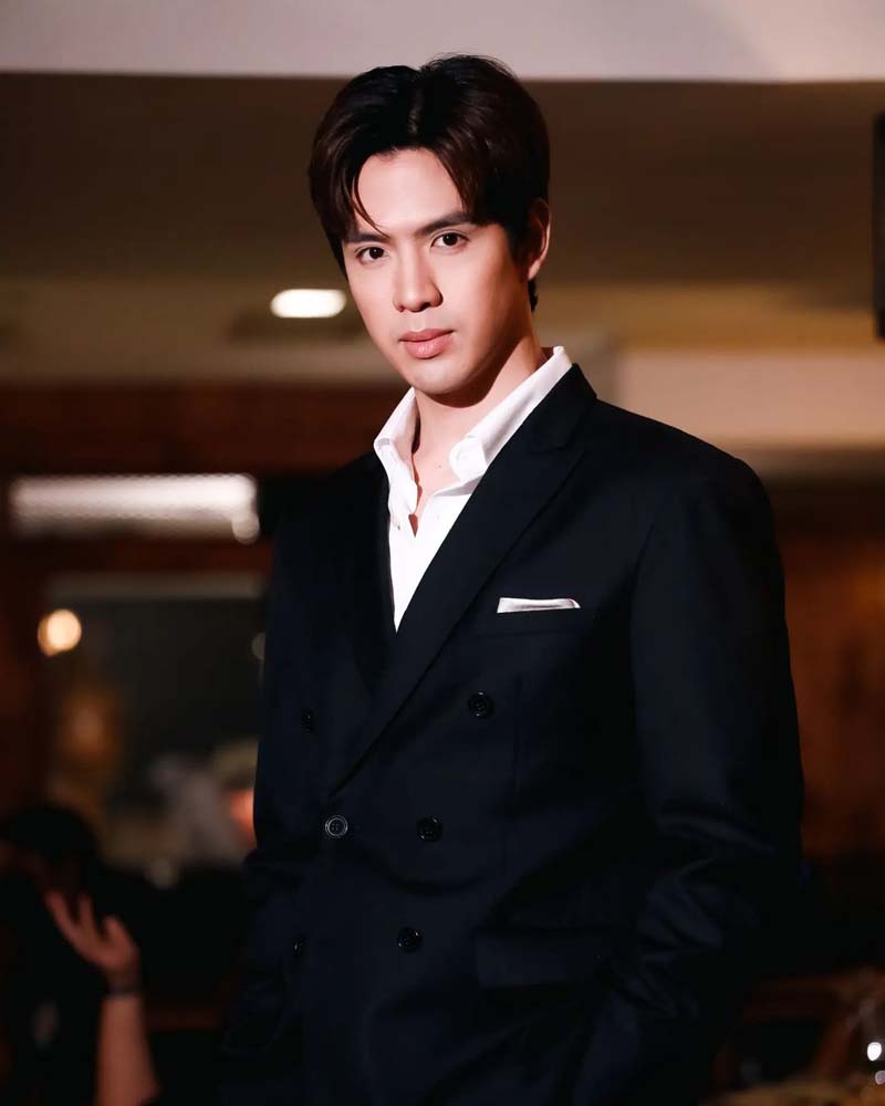 ฟิล์ม ธนภัทร อายุ