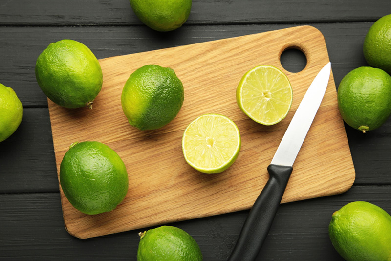 วิธีเก็บมะนาวที่หั่นแล้ว