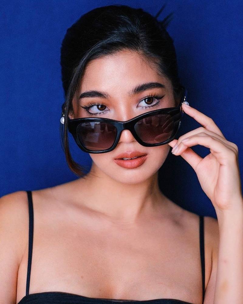 ก้อย อรัชพร