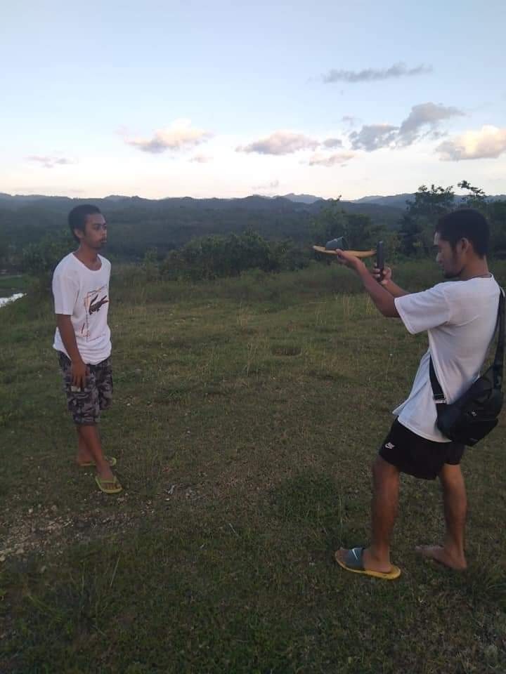 ถ่ายรูปเพื่อนแนวใหม่