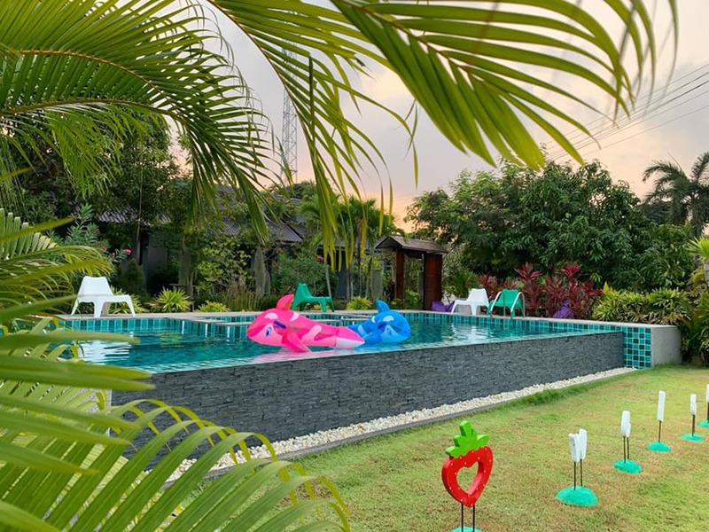 โฮมสเตย์บางเสร่ บ้านสวนทองคำบางเสร่ โฮมสเตย์