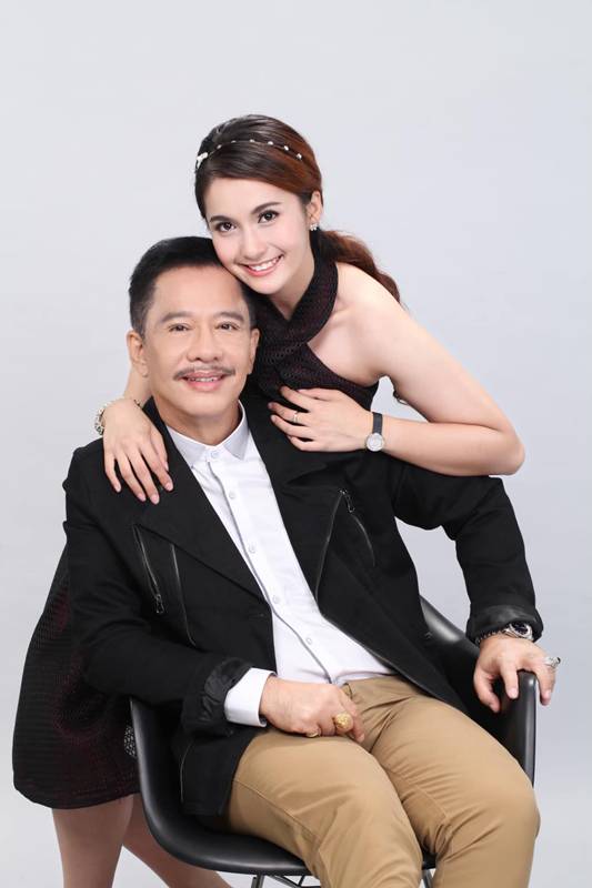 ร็อคกี้ สมบัติเจริญ