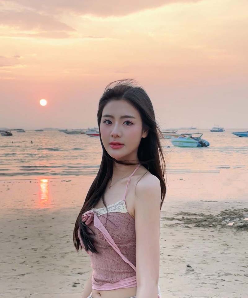 จีจี้ ณัฐกุล