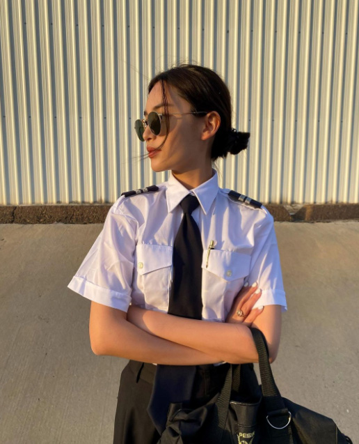 ฟ้า ยงวรี ประวัติ