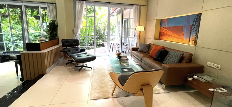 บ้านเก่า