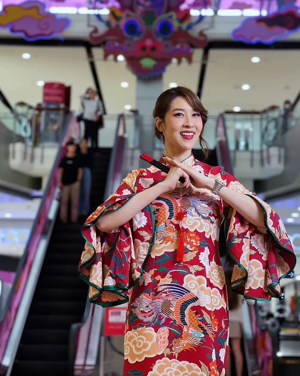 เชียร์ ฑิฆัมพร