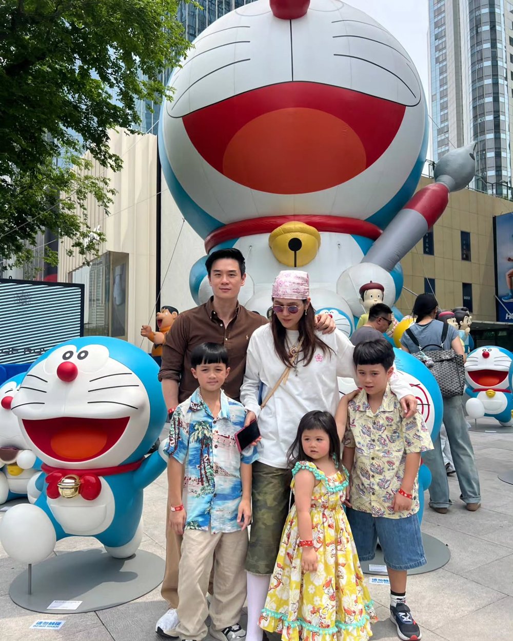 น็อต วิศรุต เสิร์ฟหวาน ชมพู่ อารยา กลางเซี่ยงไฮ้