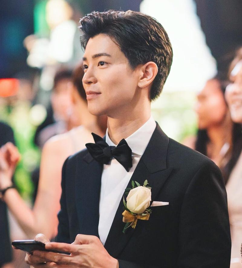 ไท้ วสุวัส