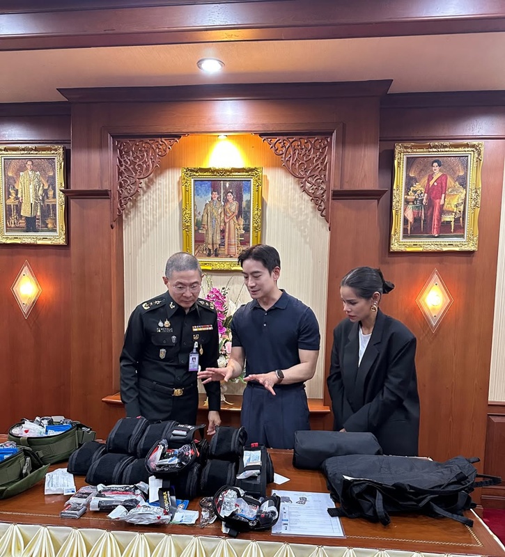 หมอโอ๊ค สมิทธิ์ โอปอล์ ปาณิสรา 