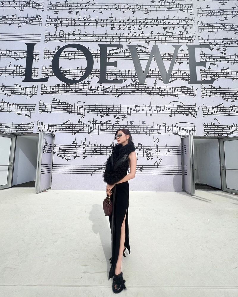 ใบเฟิร์น พิมพ์ชนก