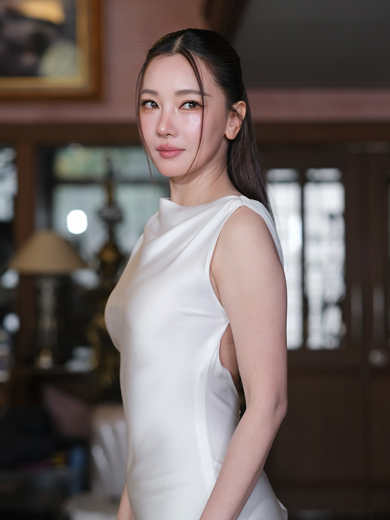 นุ่น วรนุช