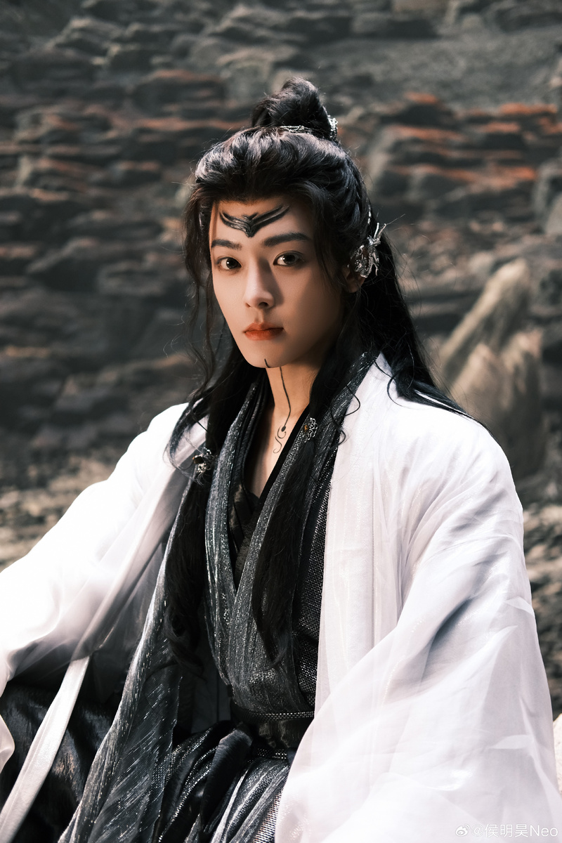 โหวหมิงฮ่าว ประวัติ Houminghao