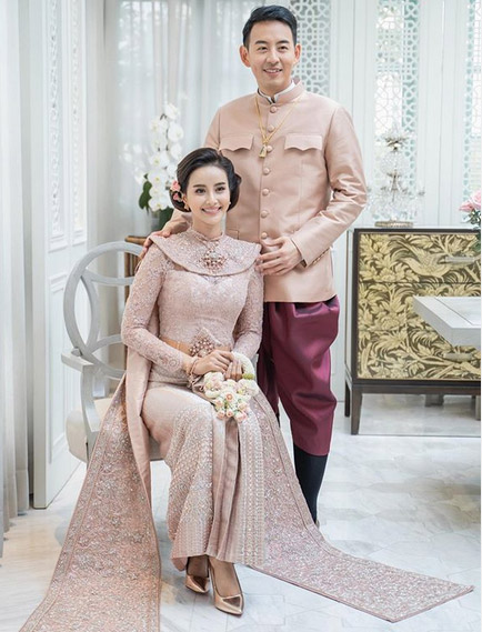 น้ำฝน พัชรินทร์, ชุดแต่งงาน