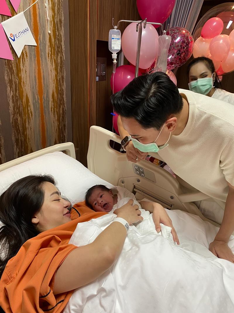 พราวฟ้า การัญชิดา คลอดลูก