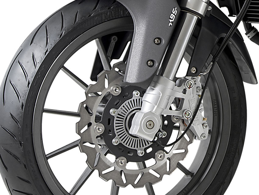 Benelli TRK251 2022