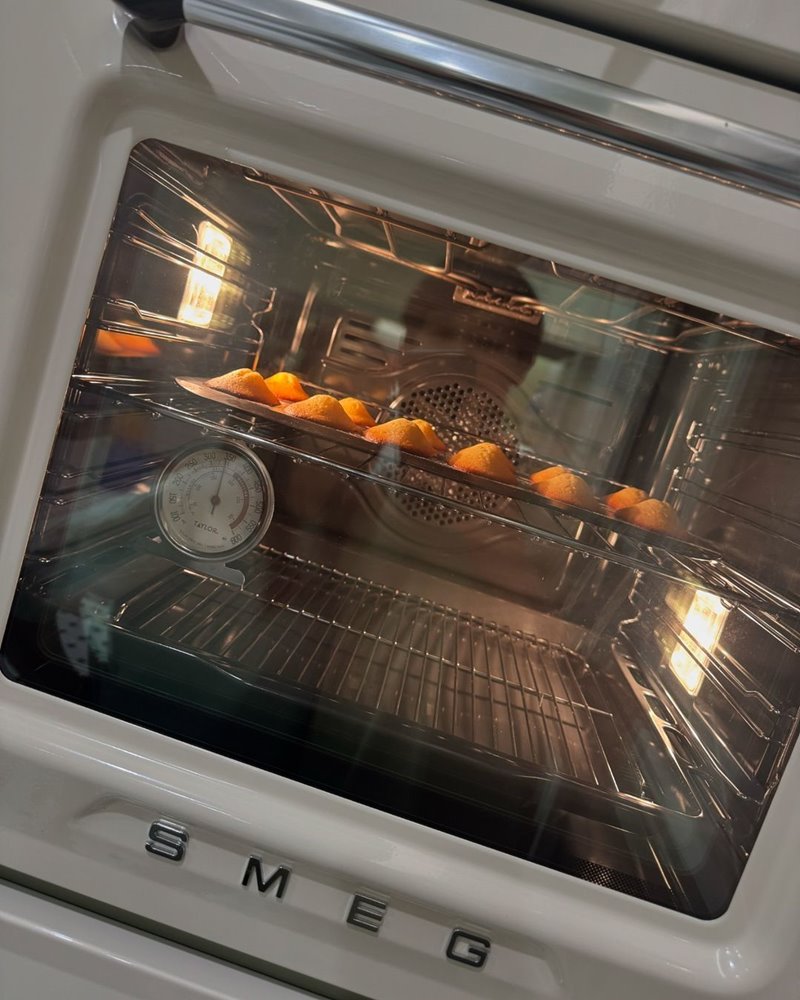 เจมส์ จิรายุ ฉลองวันเกิดกับ โฟม ทำขนมกันมุ้งมิ้ง