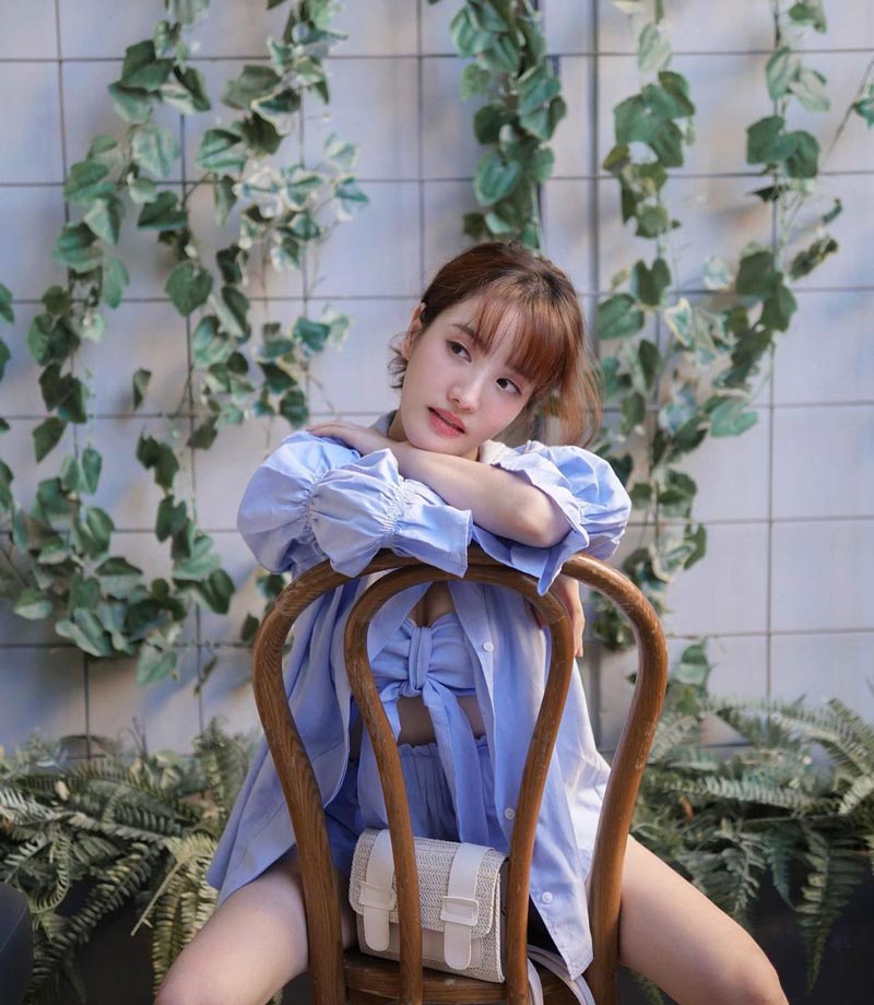 แกรนด์ เดอะสตาร์