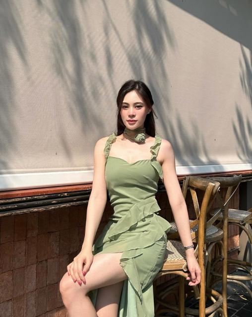 หยิน ฝันดาว ประวัติ