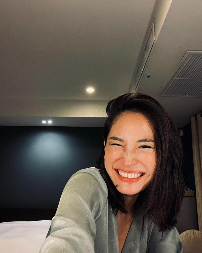 พลอย พลอยพรรณ