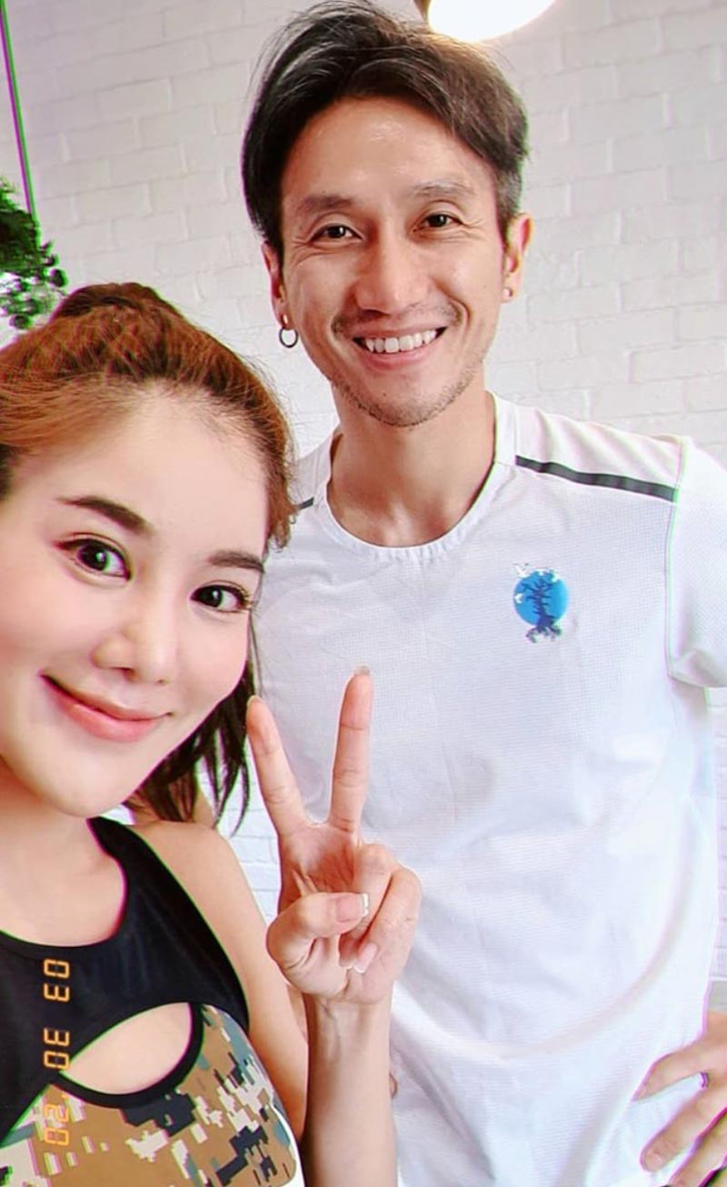 ตูน ก้อย