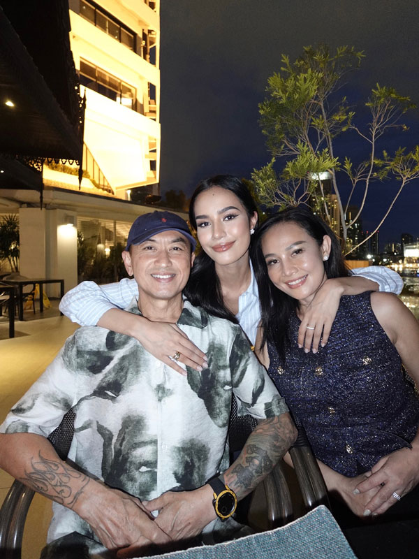 ครอบครัวโอปอล สุชาตา