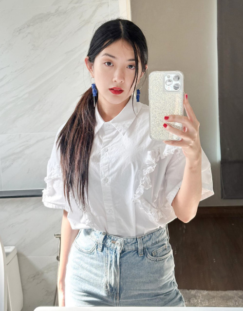 แฟชั่นชุดขาว